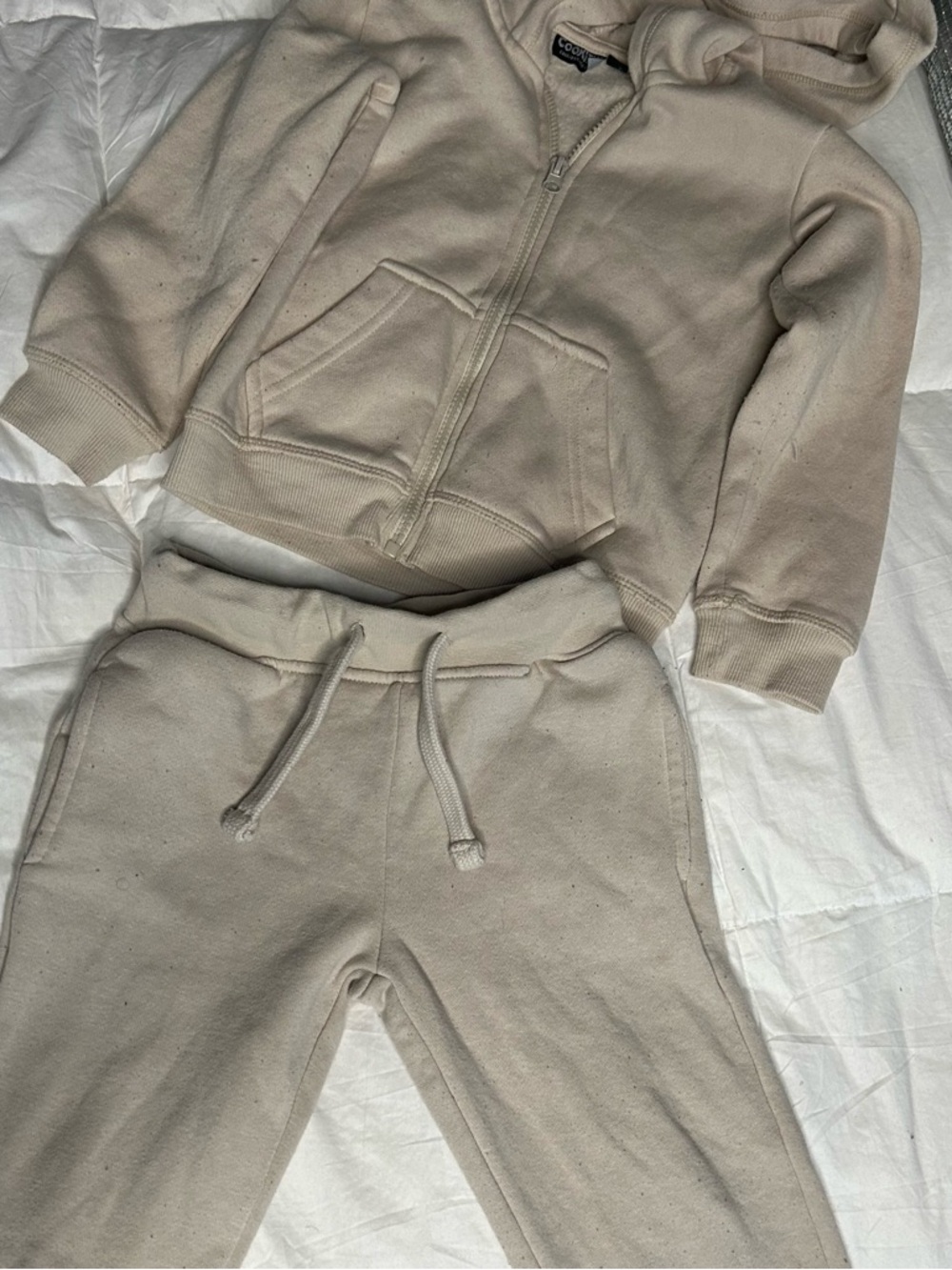 Kids Neutral Zip Hoodie & Joggers Set - Cream